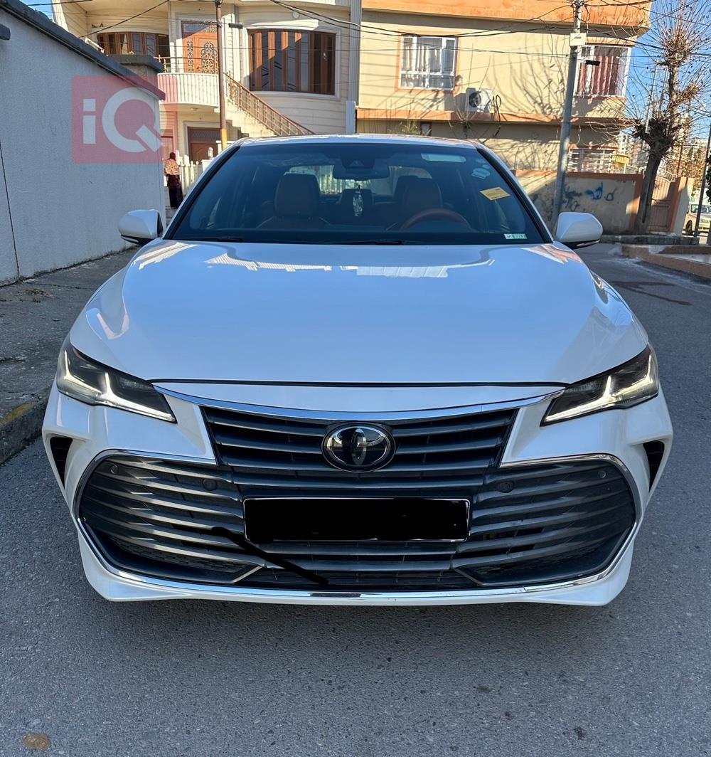 تويوتا أفالون